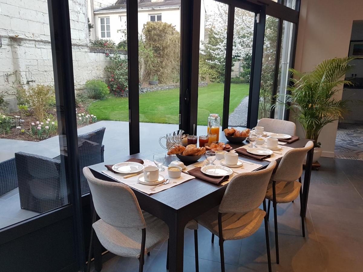 Couette Et Cafe Saumur Zewnętrze zdjęcie
